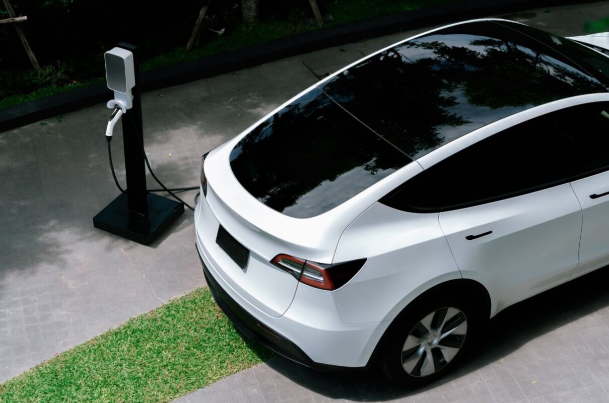 Are Teslas Reliable - Examining the Pros and Cons